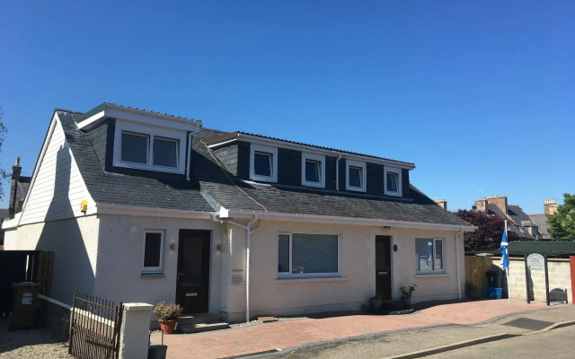 Silverstrands Guest House
