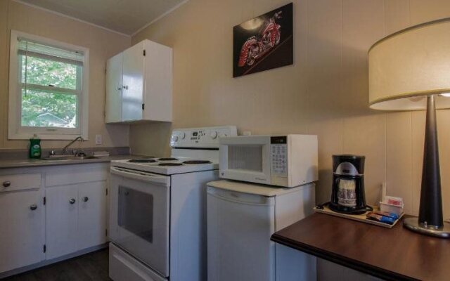 The White Horse Motel