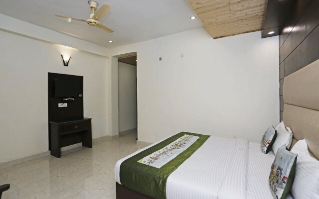 OYO 9329 near Kempty Falls