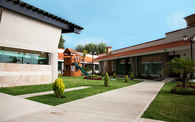 Hotel Ecce Inn & Spa