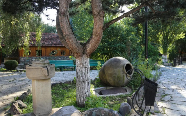 Getap Restaurant And Hotel complex