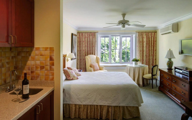 Royal Palms Hotel