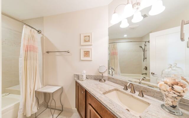 Barrington Park 706 by Vtrips