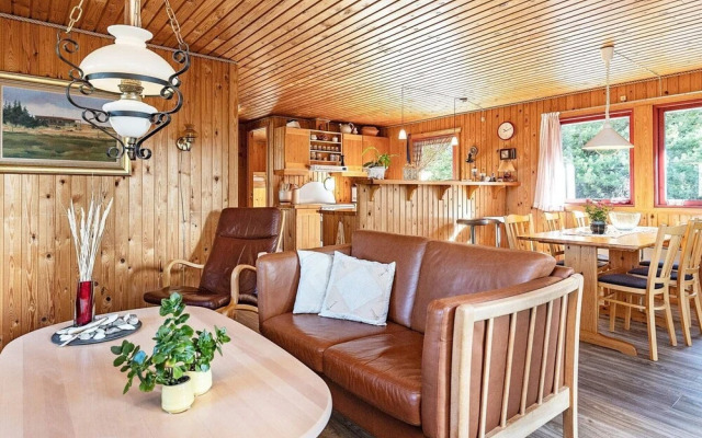 6 Person Holiday Home in Jerup