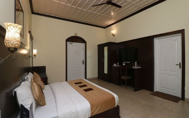 OYO 11839 Hotel Paradise Mansion