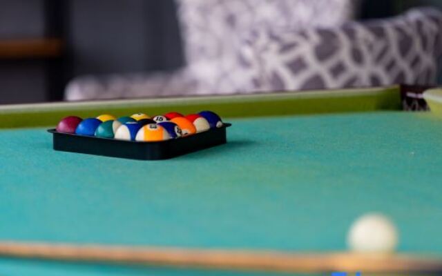 Mood Club Theme Holiday Hostel