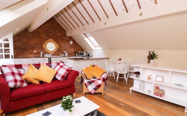 Little Golden Grove, Aberystwyth