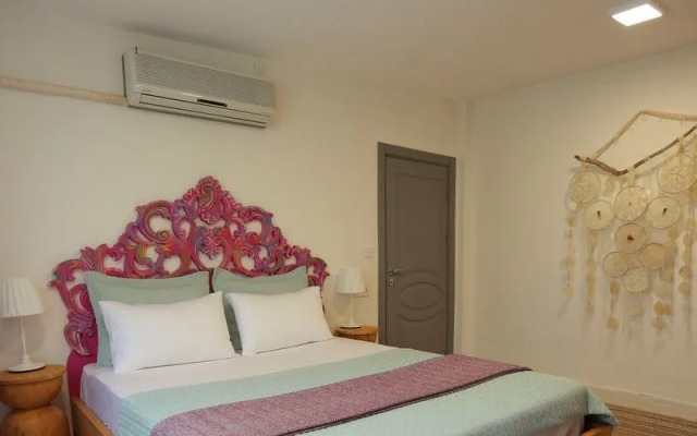 Sakiz Kizi Butik Otel