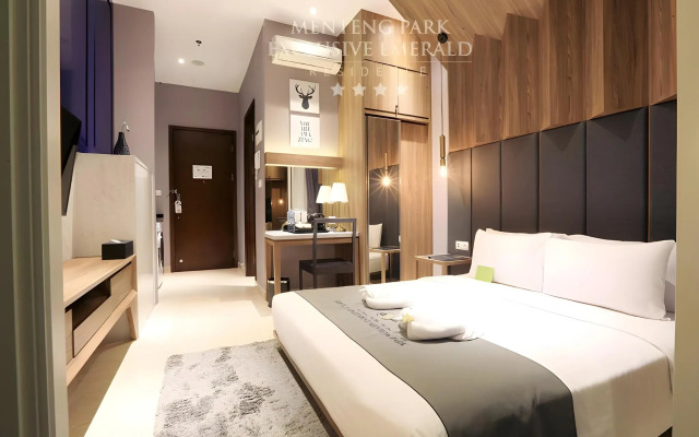 Exclusive Studio Apartment at Menteng Park