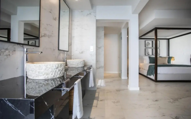 Sea Diamond Boutique Hotel & Spa by Sea Resorts