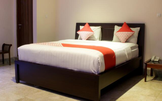 OYO 171 Lotus Art Garden Hotel