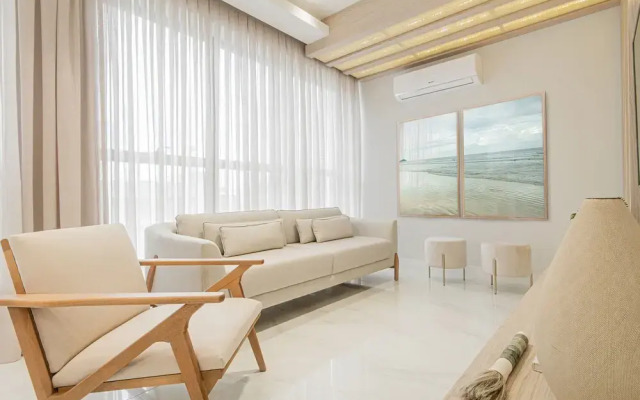 810 - Aluguel Apto 2 suítes Bombinhas