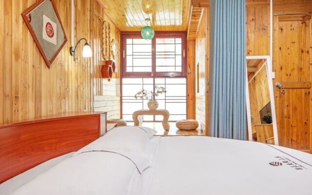 Jingzheng Holiday Hotel