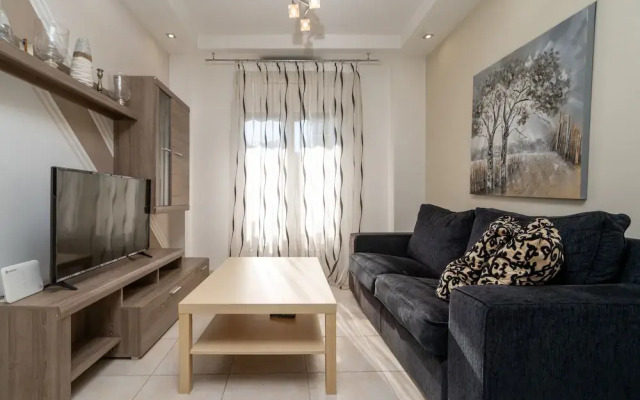 Kountouriotou New Quiet and Central Apt
