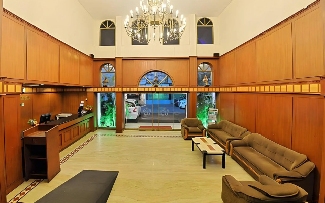 Hotel Chandra Park