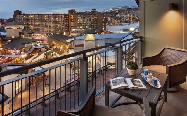 Summit Peak Penthouse 803 4 BedroomCondo By Moving Mountains