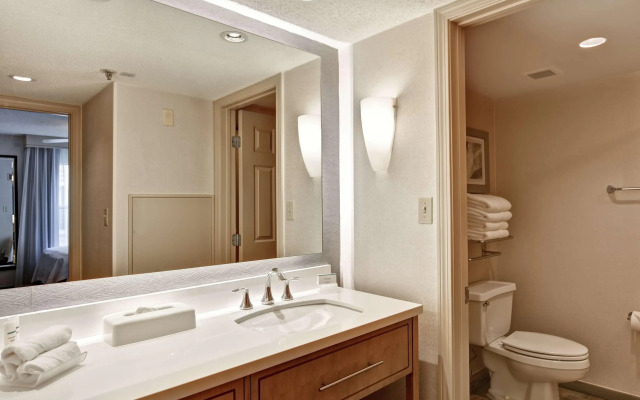 Homewood Suites by Hilton Windsor Locks Hartford