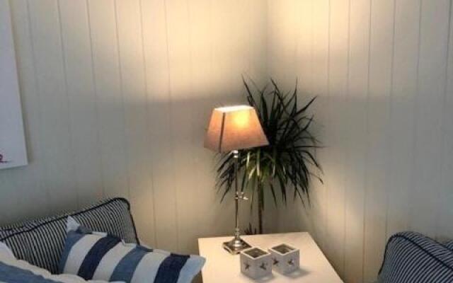 Koselig maritim leilighet sentralt i Stavern