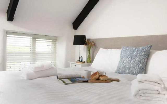 Cape Cornwall golf & Leisure