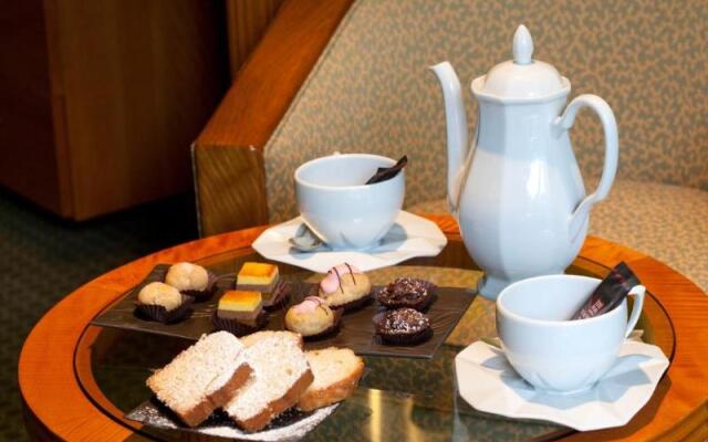 Logis Hotel la Source Bleue