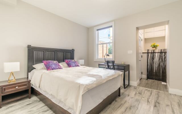 Elevate Rooms at Spadina & Bloor