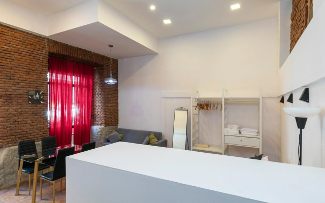 Homeabout Imperial Apartment