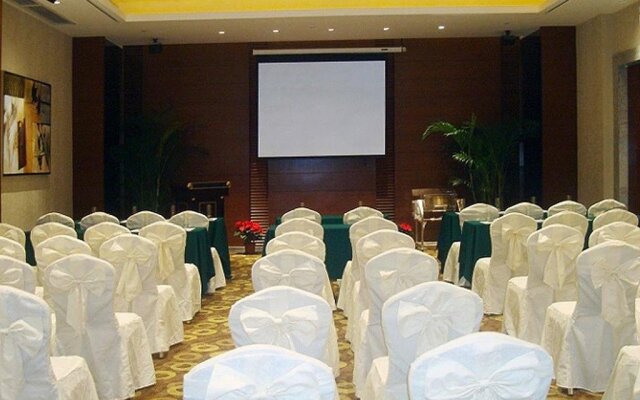 Well Garden Hotel