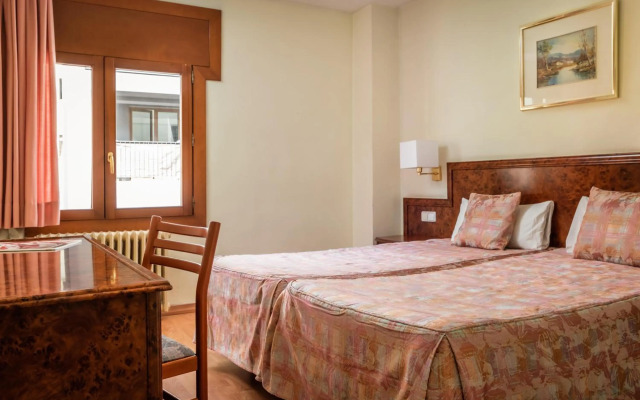 Hotel Sant Jordi by ALEGRIA