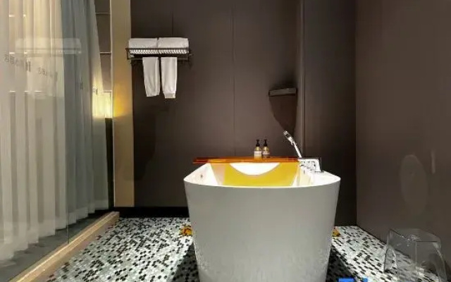 Yingli (Dongguan Tangxia Tianxin Cultural & Commercial Plaza Branch)