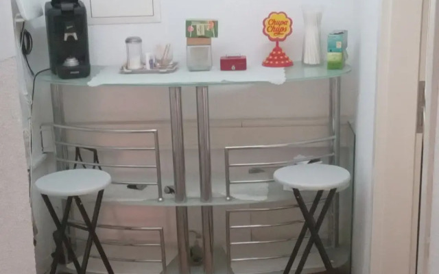 Charming 4-bedroom Apartment in Ludwigsburg With Central Heating