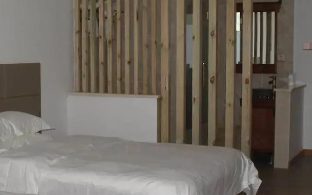 Junyi Theme Hotel