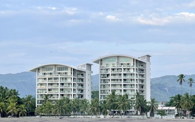 Elegant Beachfront Condo at Diamonte del Sol - 801s by RedAwning