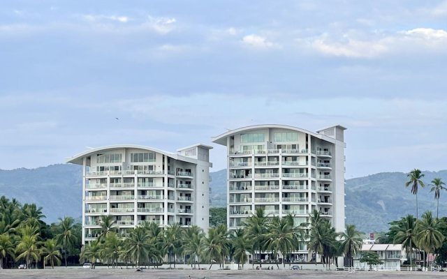 Elegant Beachfront Condo at Diamonte del Sol - 801s