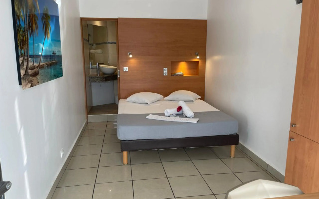Karaibes Hotel