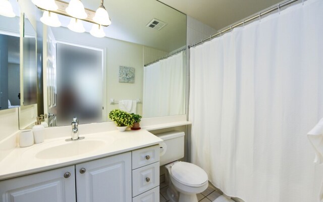 Ovation Condos by PlanURstay