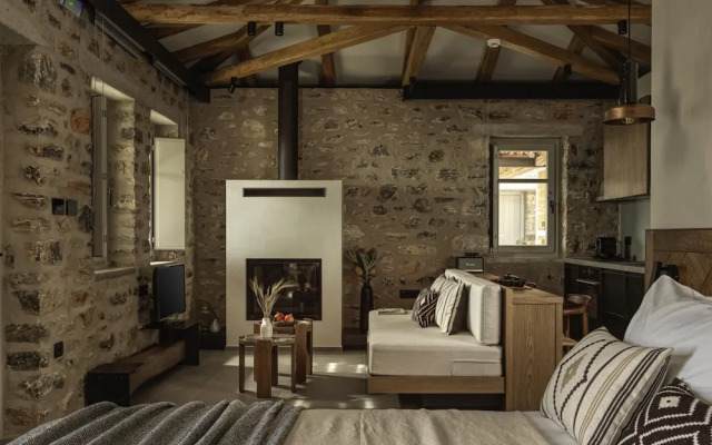 Aphrodite Suite by Peliva Nature Suites