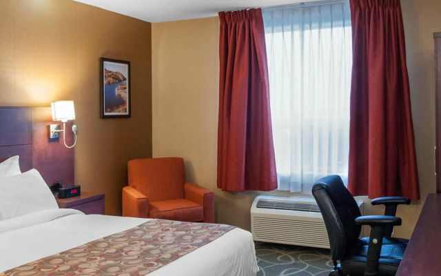 Quality Hotel & Suites
