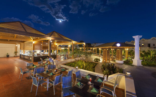Reef Oasis Beach Resort