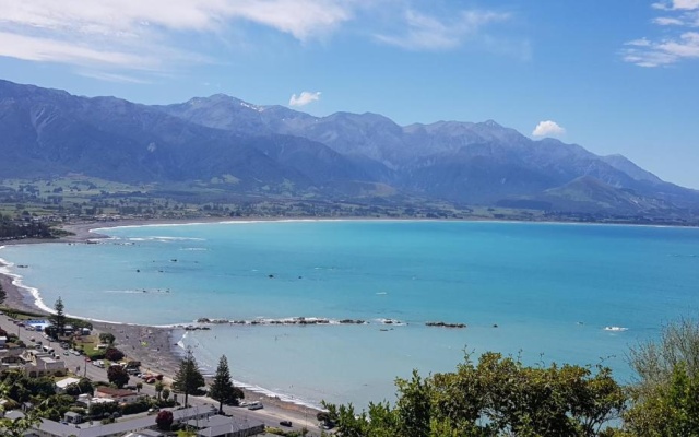 K'orca Cottage by the Sea – Outside – Kaikoura