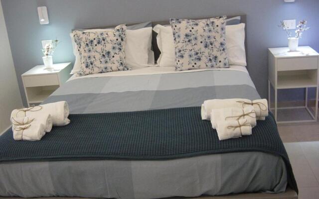 kissunderthemoonapartments