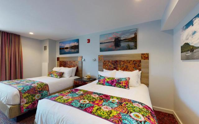 Surfside On The Lake