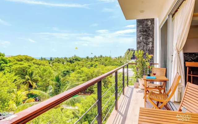 Jungle & Ocean View Condos