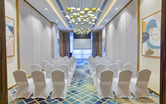Mactan Belmont Luxury Hotel