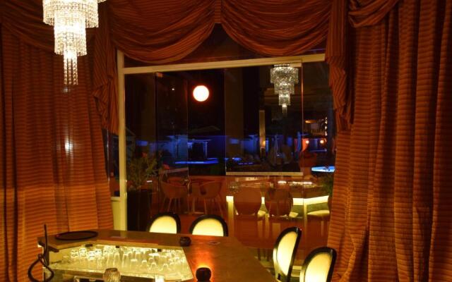 Olympia Golden Beach & Spa