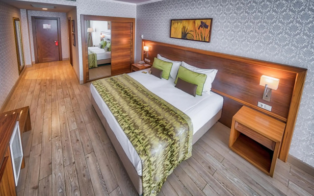 Atakosk Hotel