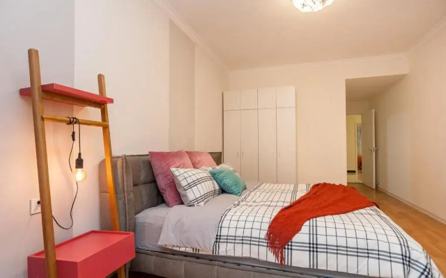 Zhengzhou Jinshui·Province Hospital· Locals Apartment 00169440