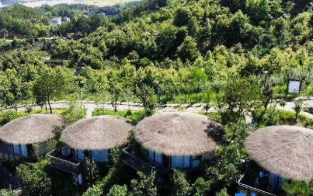 Yangxinyuan Yeshe Hotel