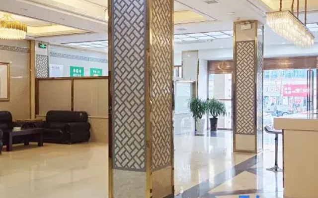 Yilong Hotel