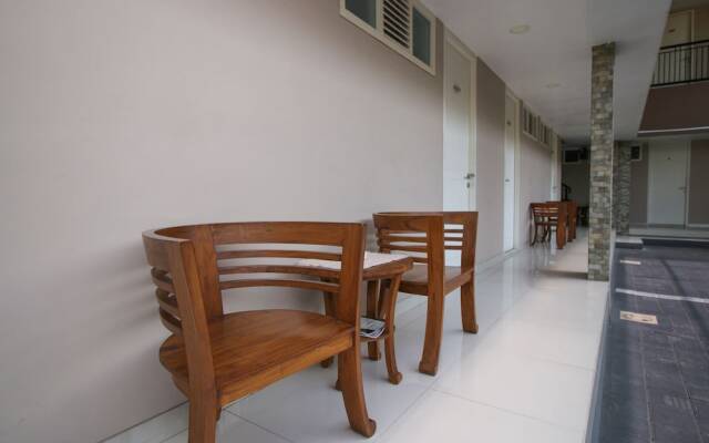 Airy Syariah Gayung Kebonsari Lima 11 Surabaya