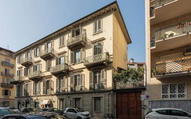 Porta Susa Studio Apartment by Wonderful Italy